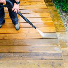 Suttons Bay Pressure Washing: Restoring Historic Wood & Composite Decks Safely